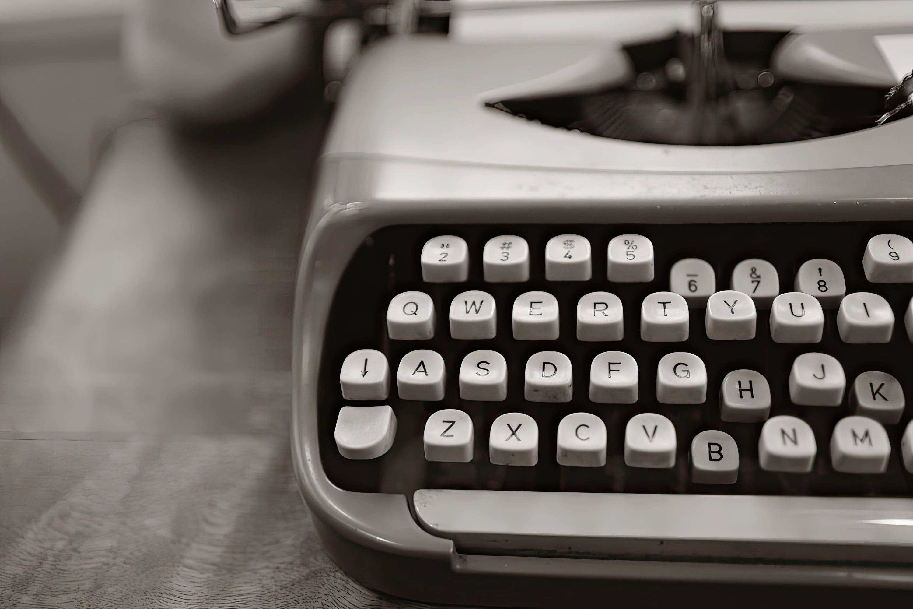 2024 First 10 Pages Showcase - Image of retro typewriter